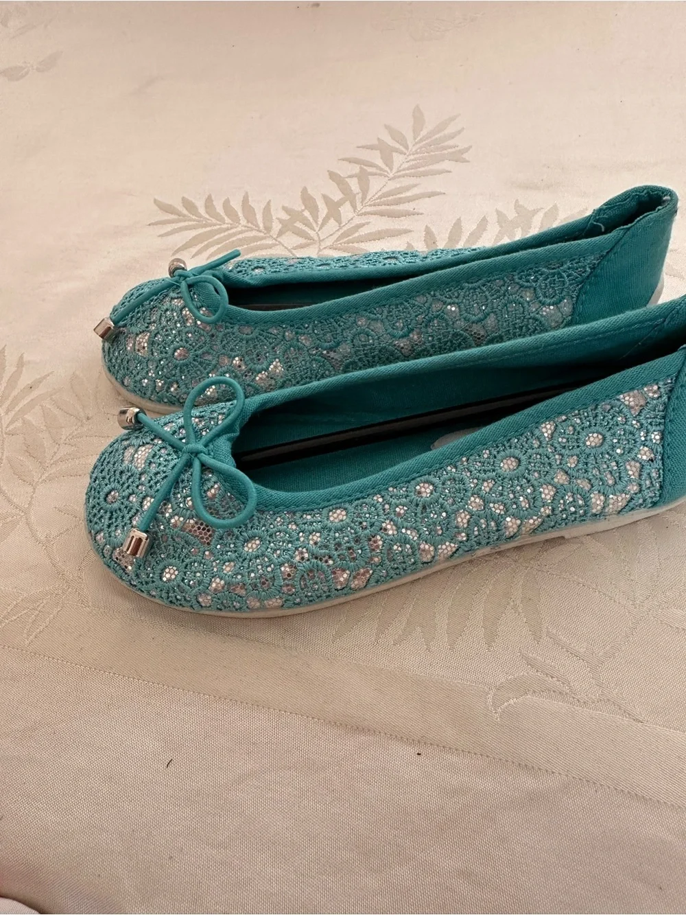 Kids Teal Lace Moccasins with Bow Accent